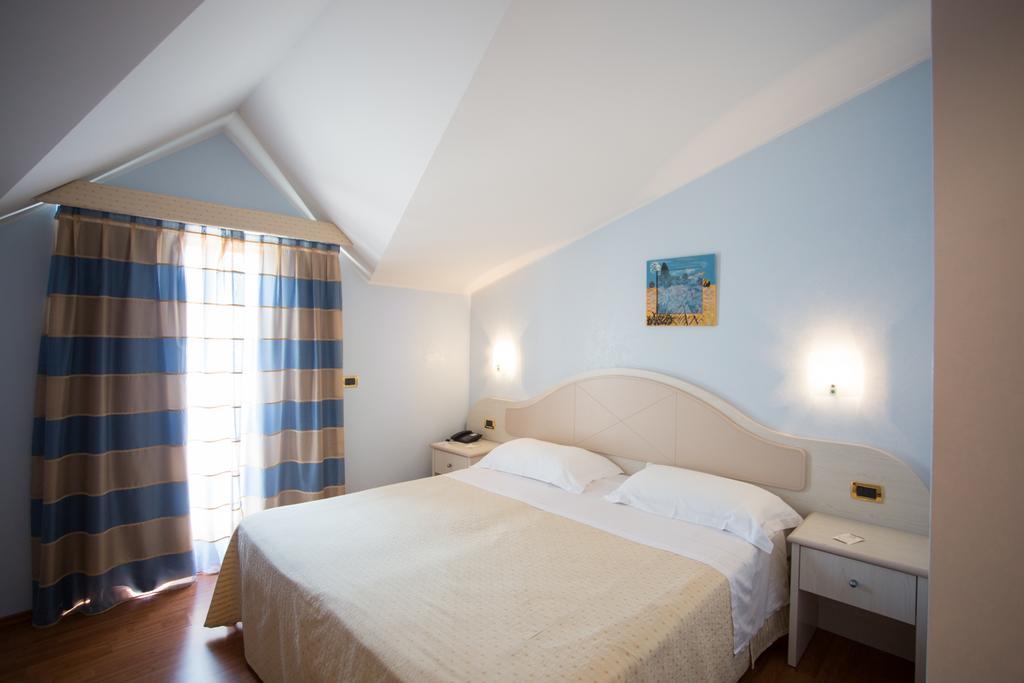 Hotel Levante Фоссачезия Экстерьер фото