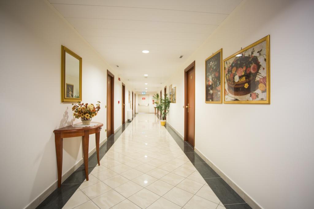 Hotel Levante Фоссачезия Экстерьер фото