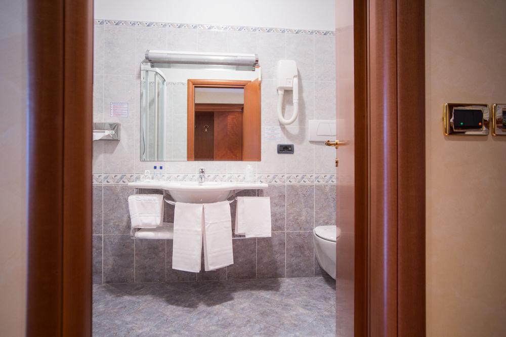 Hotel Levante Фоссачезия Экстерьер фото