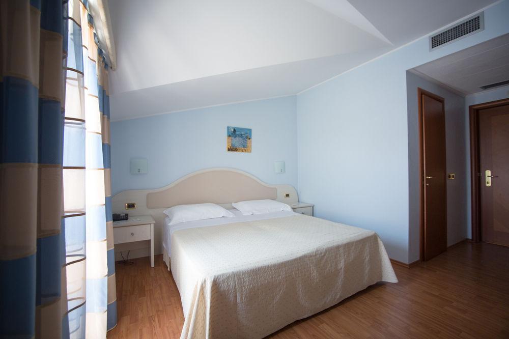 Hotel Levante Фоссачезия Экстерьер фото