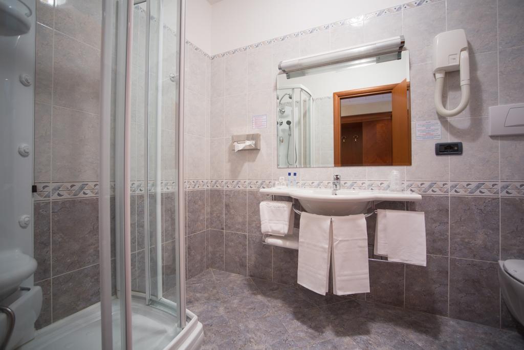 Hotel Levante Фоссачезия Экстерьер фото